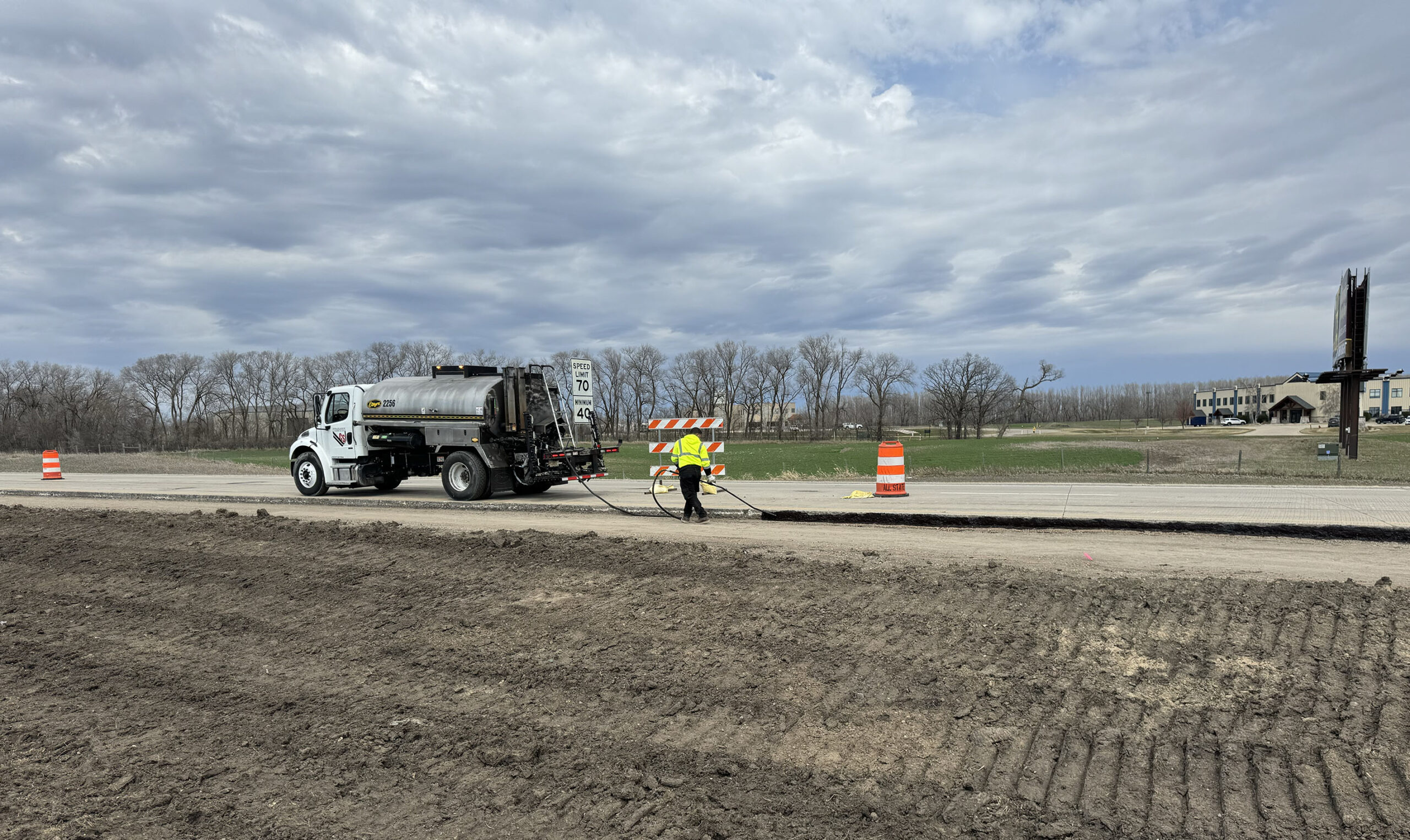 csi crew works on i94 project