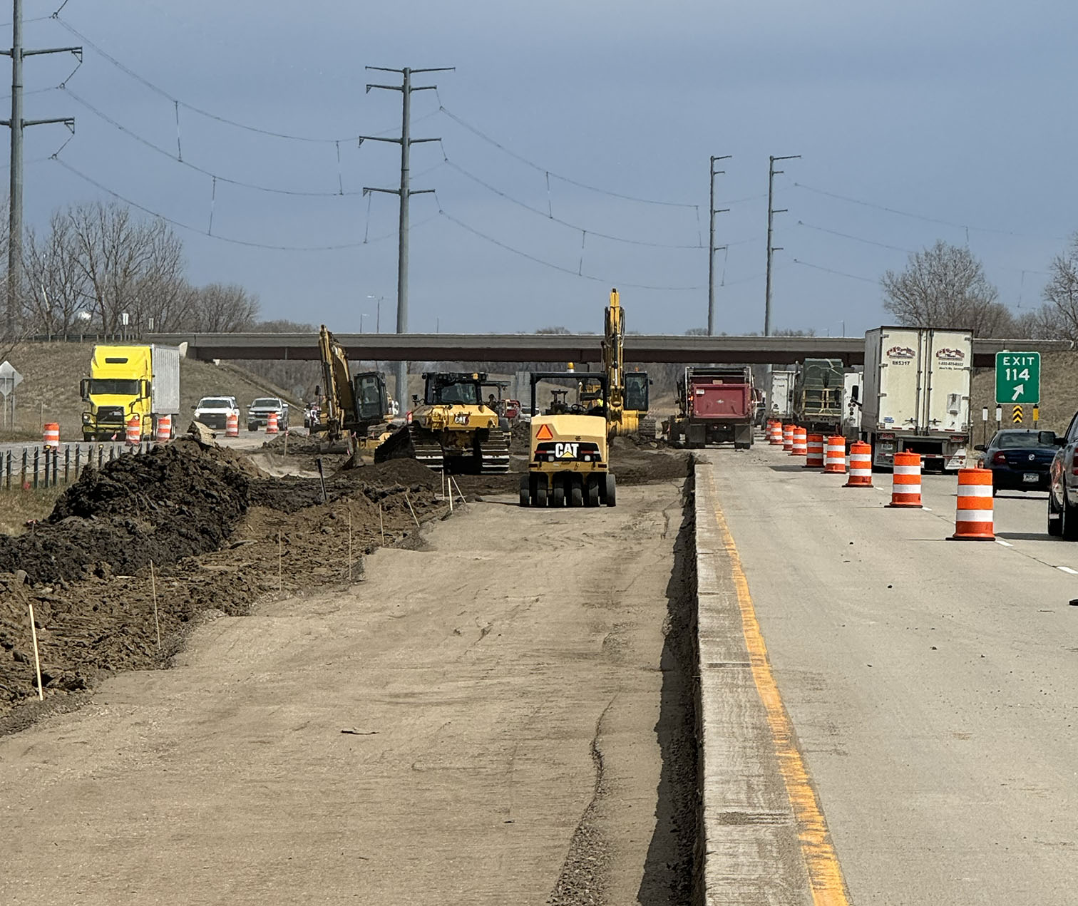 csi crew works on i94 project