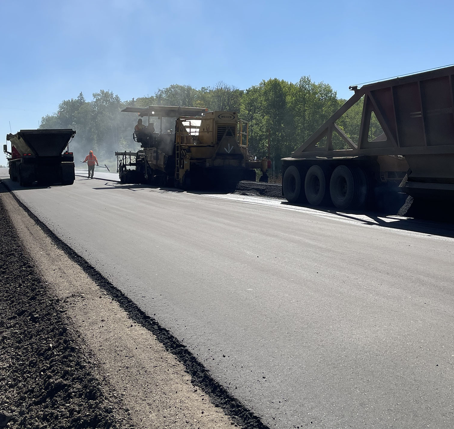 csi crew works on asphalt paving